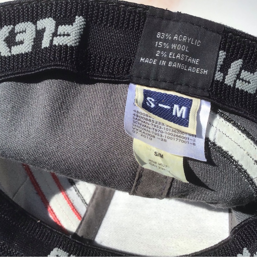 2 Vans Off the Wall Caps Old School Trucker Cap - Picture 4 of 7